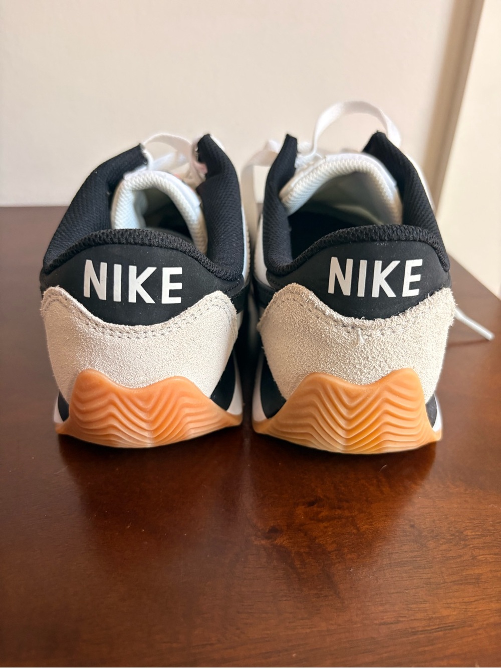 Nike Pacific - Picture 5 of 8